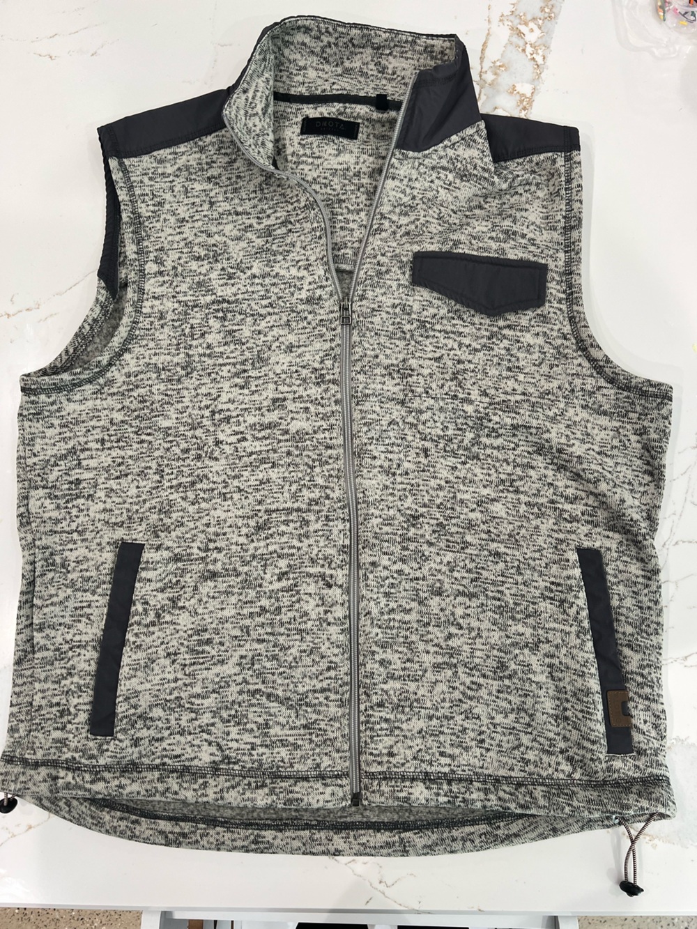 Dakota Grizzly Grey Marled Full-Zip Vest with Contrast Trim XXL New without tags